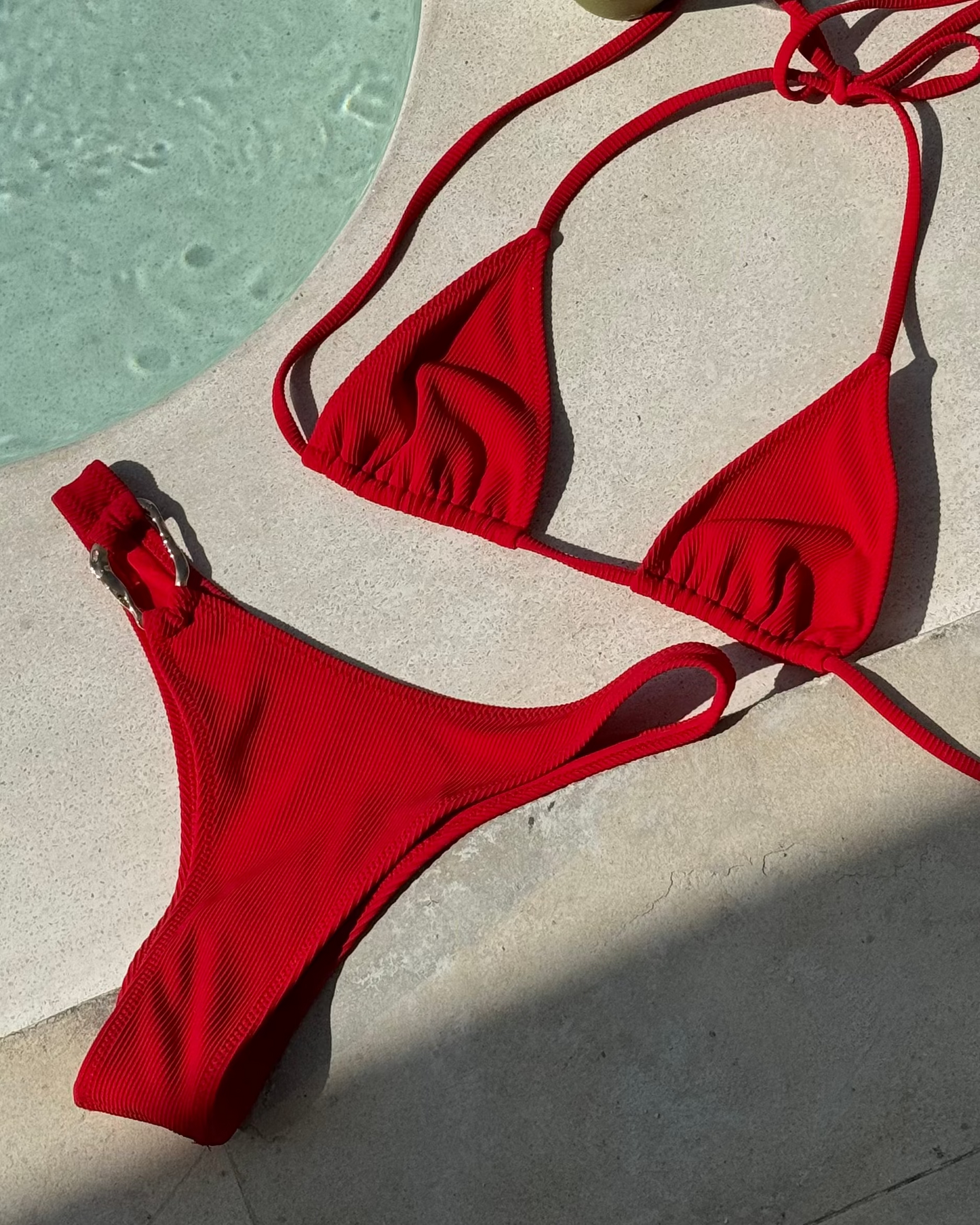 Red ribbed bikini